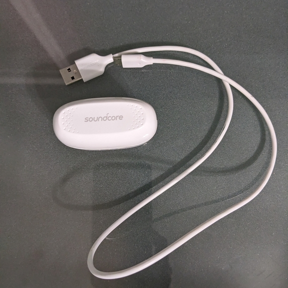 Anker Soundcore Liberty Air True Wireless In-Ear Headphones (White) - Picture 4 of 5